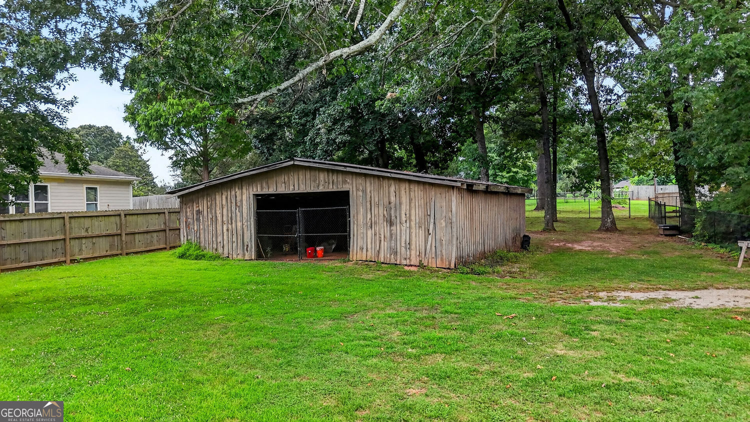 615 Tanner Road Property Photo 15