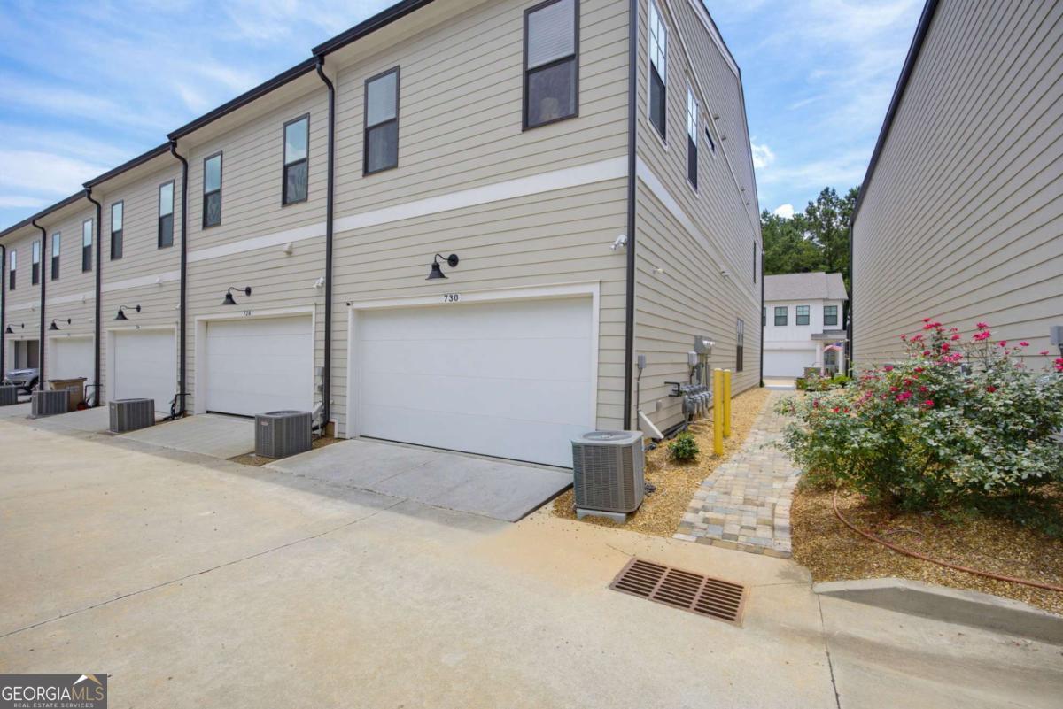 730 Stickley Oak Way Property Photo 31