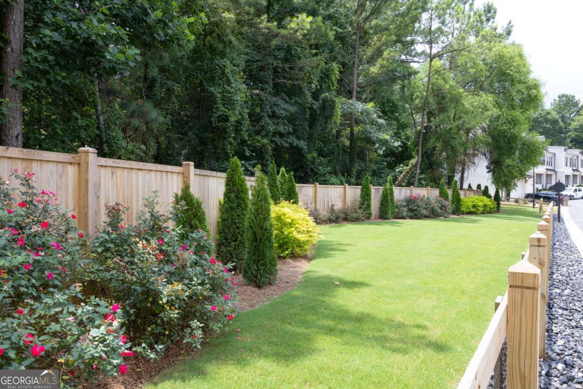 730 Stickley Oak Way Property Photo 33