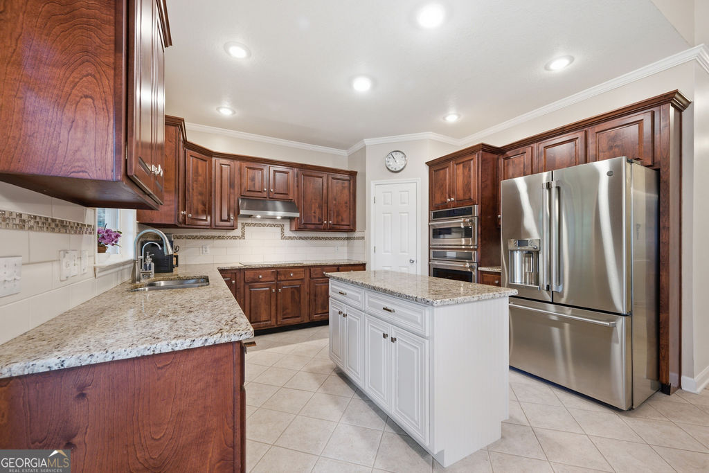 7 Windsor Lane Property Photo 16