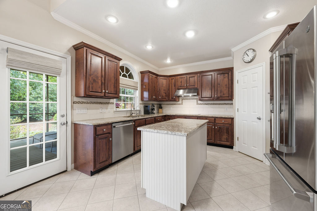 7 Windsor Lane Property Photo 19