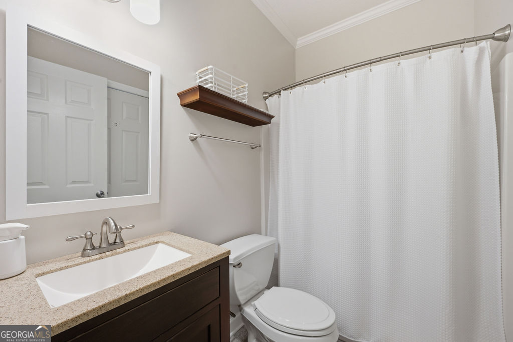 7 Windsor Lane Property Photo 28