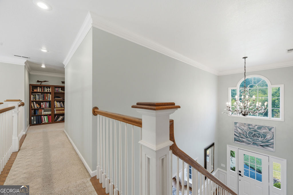 7 Windsor Lane Property Photo 29