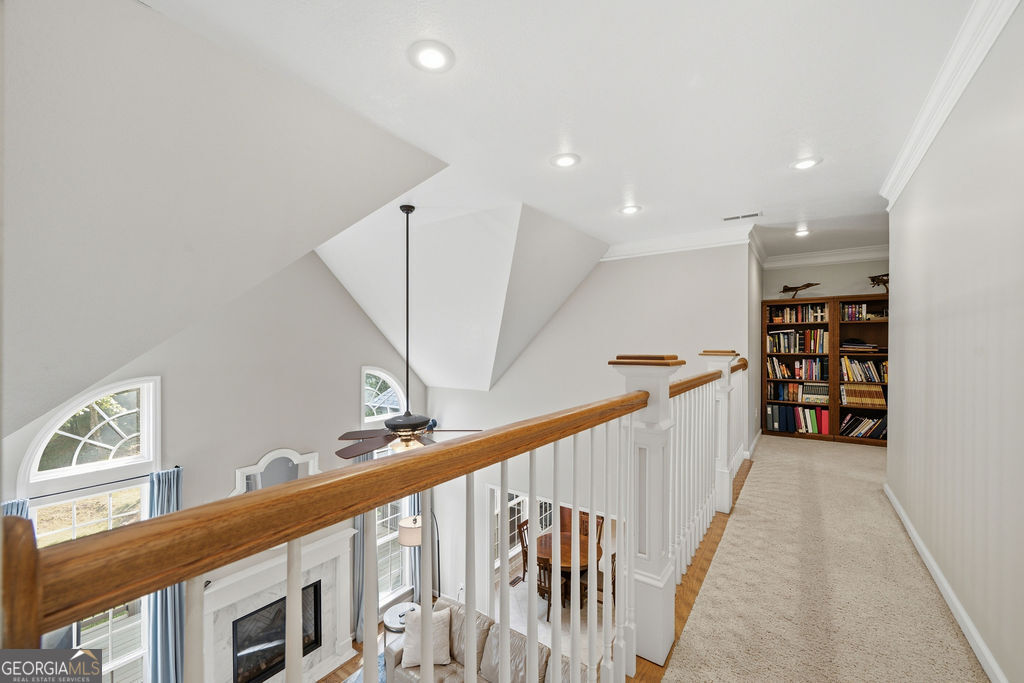 7 Windsor Lane Property Photo 36