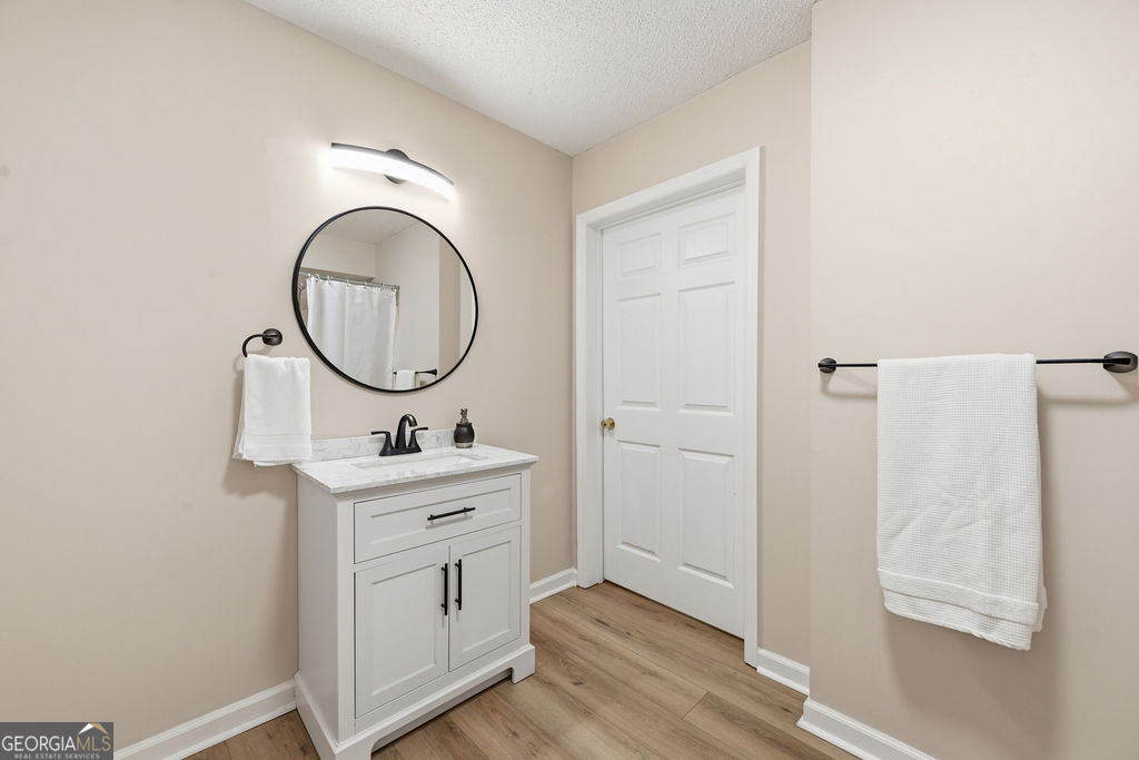 7 Windsor Lane Property Photo 46