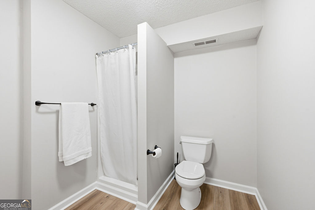7 Windsor Lane Property Photo 47