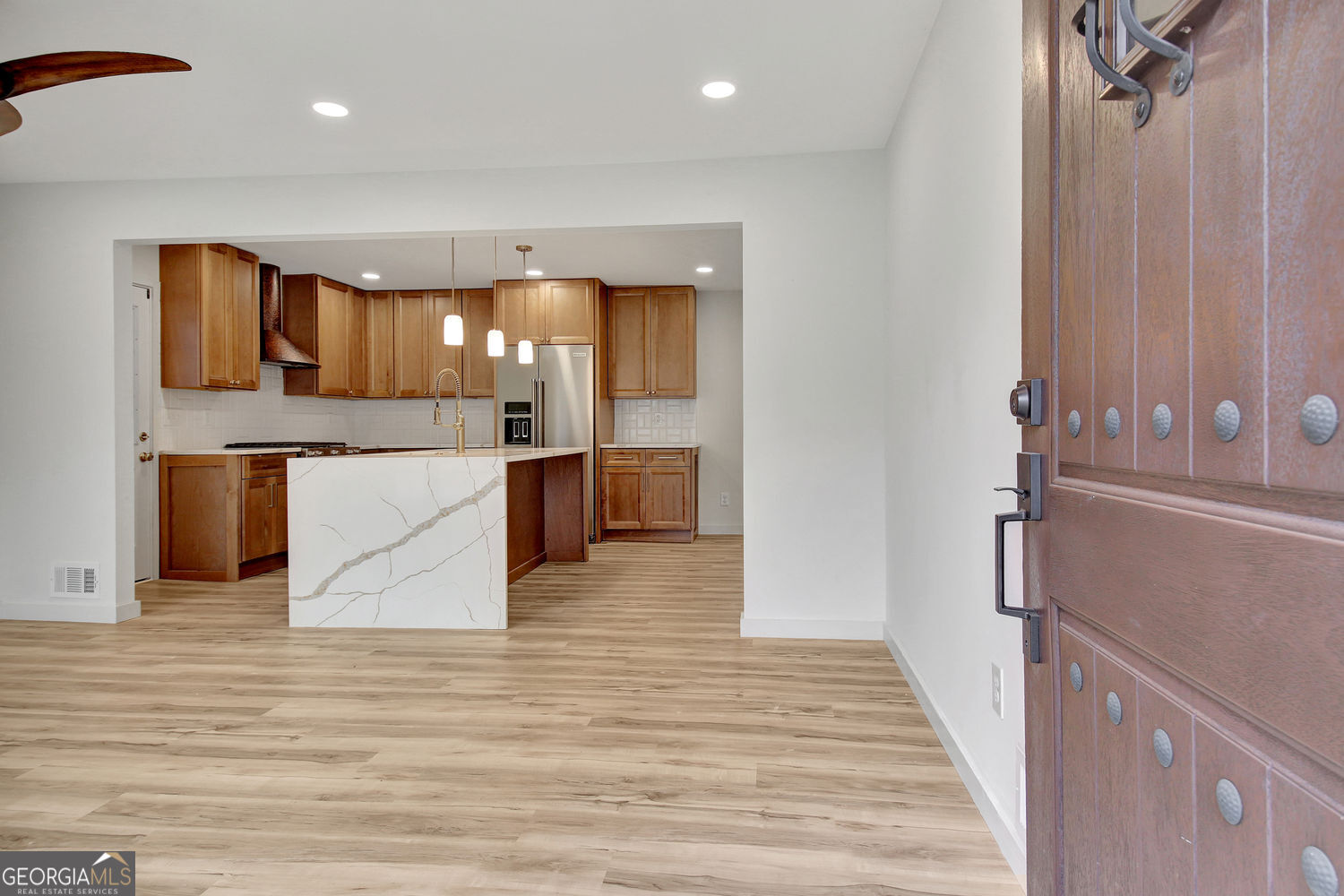 183 Pine Street Ne Property Photo 9