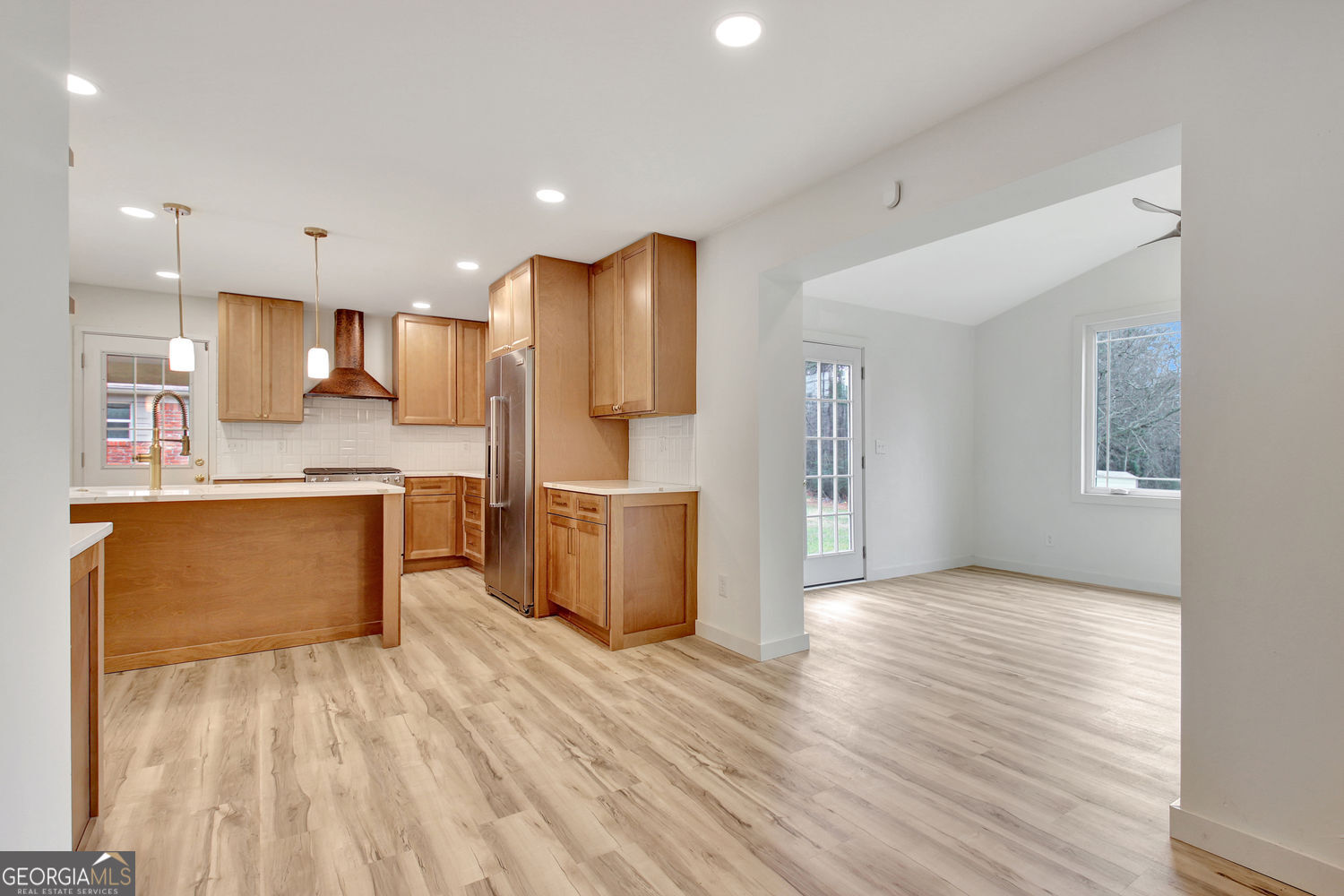183 Pine Street Ne Property Photo 25