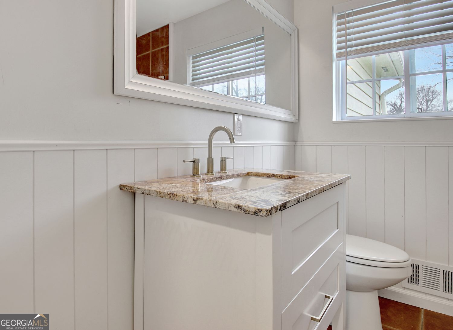 183 Pine Street Ne Property Photo 42