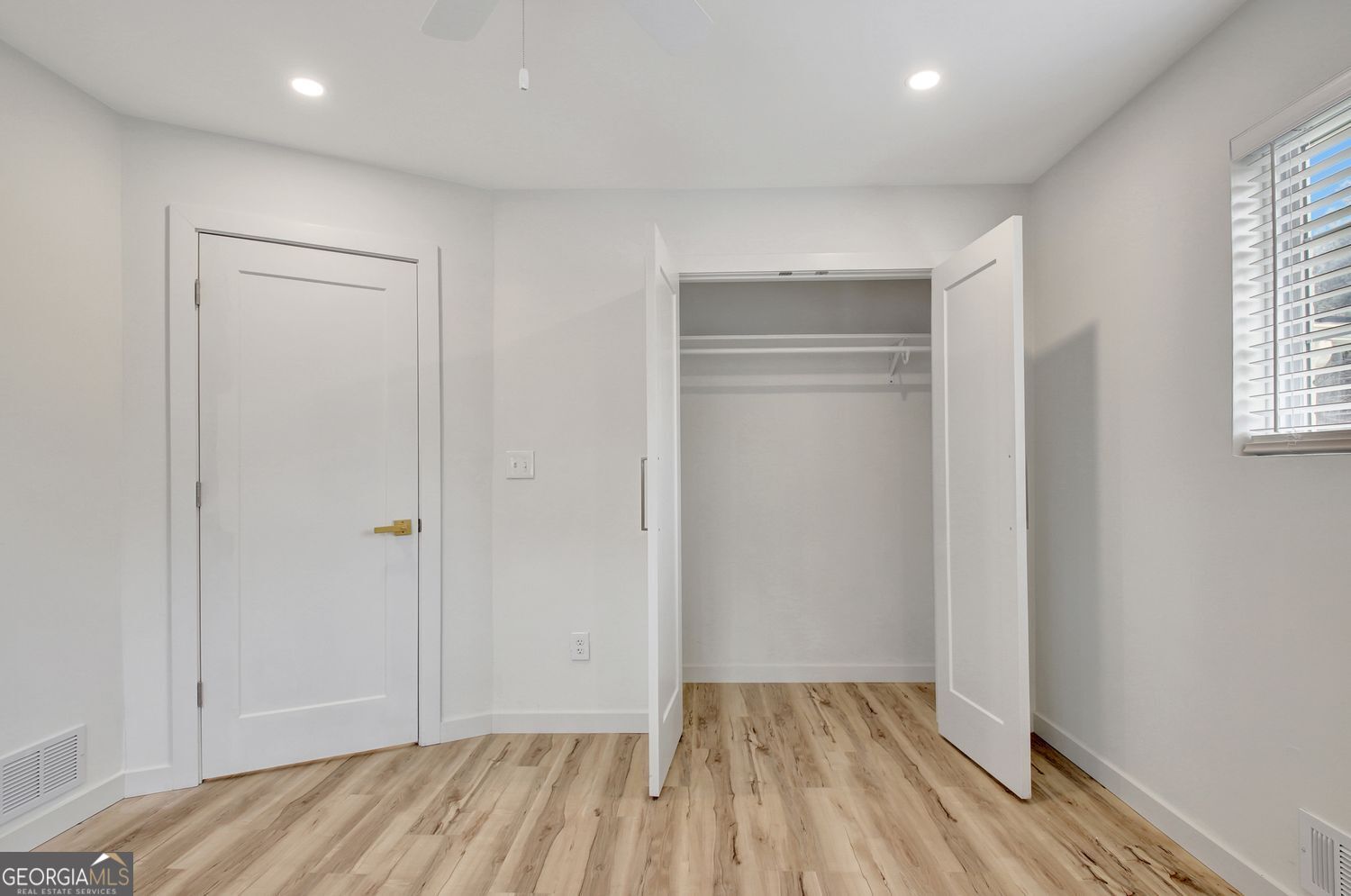 183 Pine Street Ne Property Photo 47