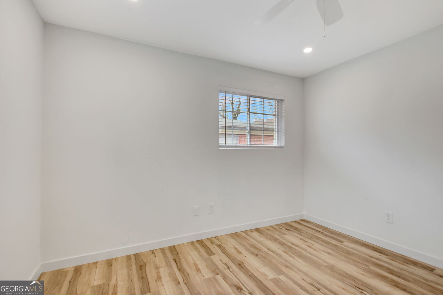 183 Pine Street Ne Property Photo 52
