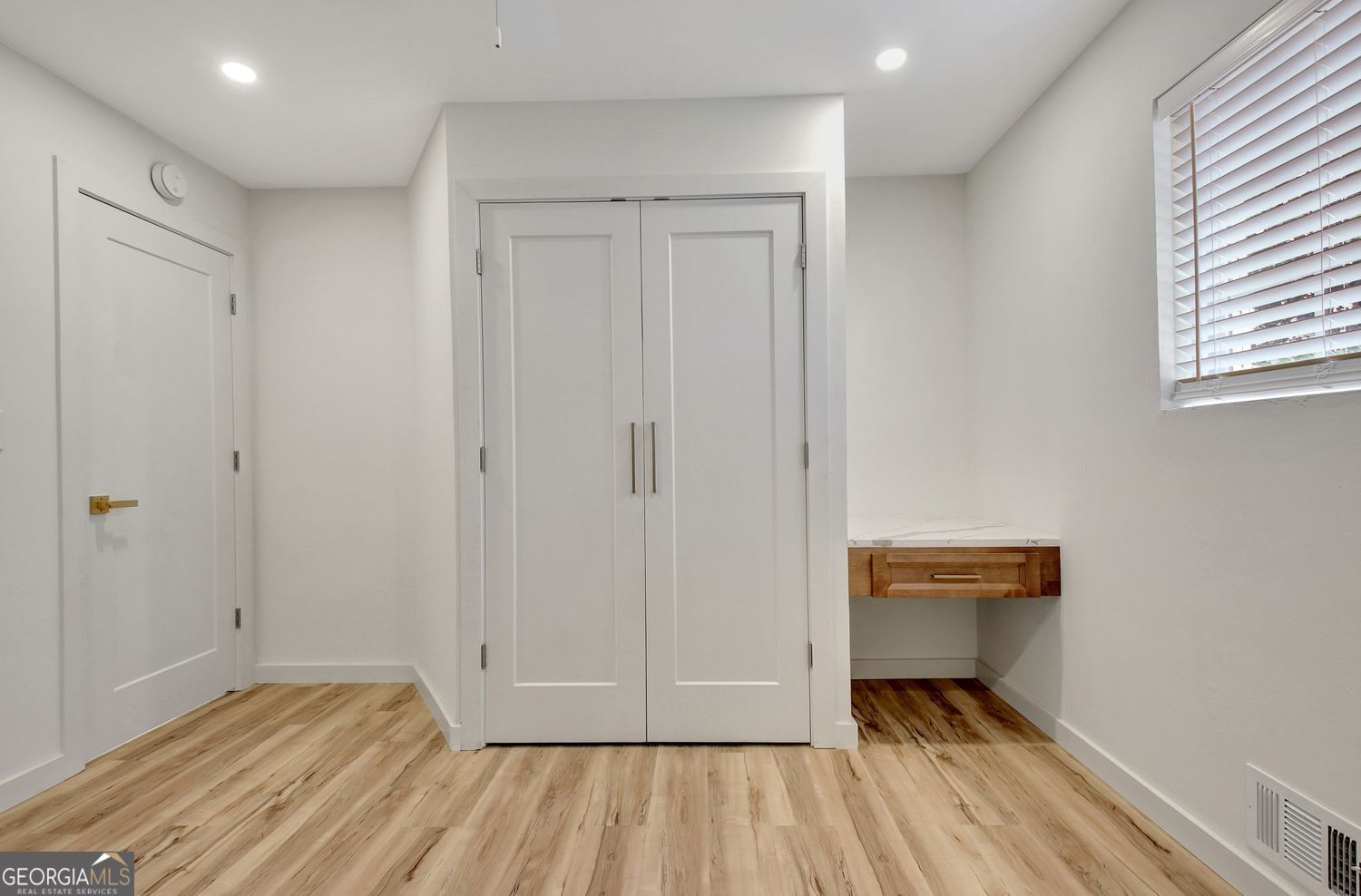 183 Pine Street Ne Property Photo 53