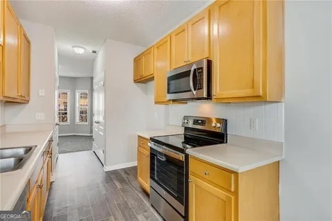 762 Commerce Boulevard Property Photo 8