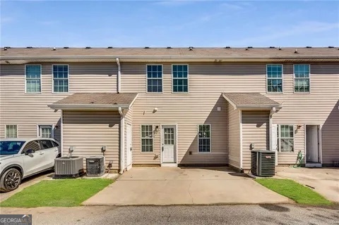 762 Commerce Boulevard Property Photo 18