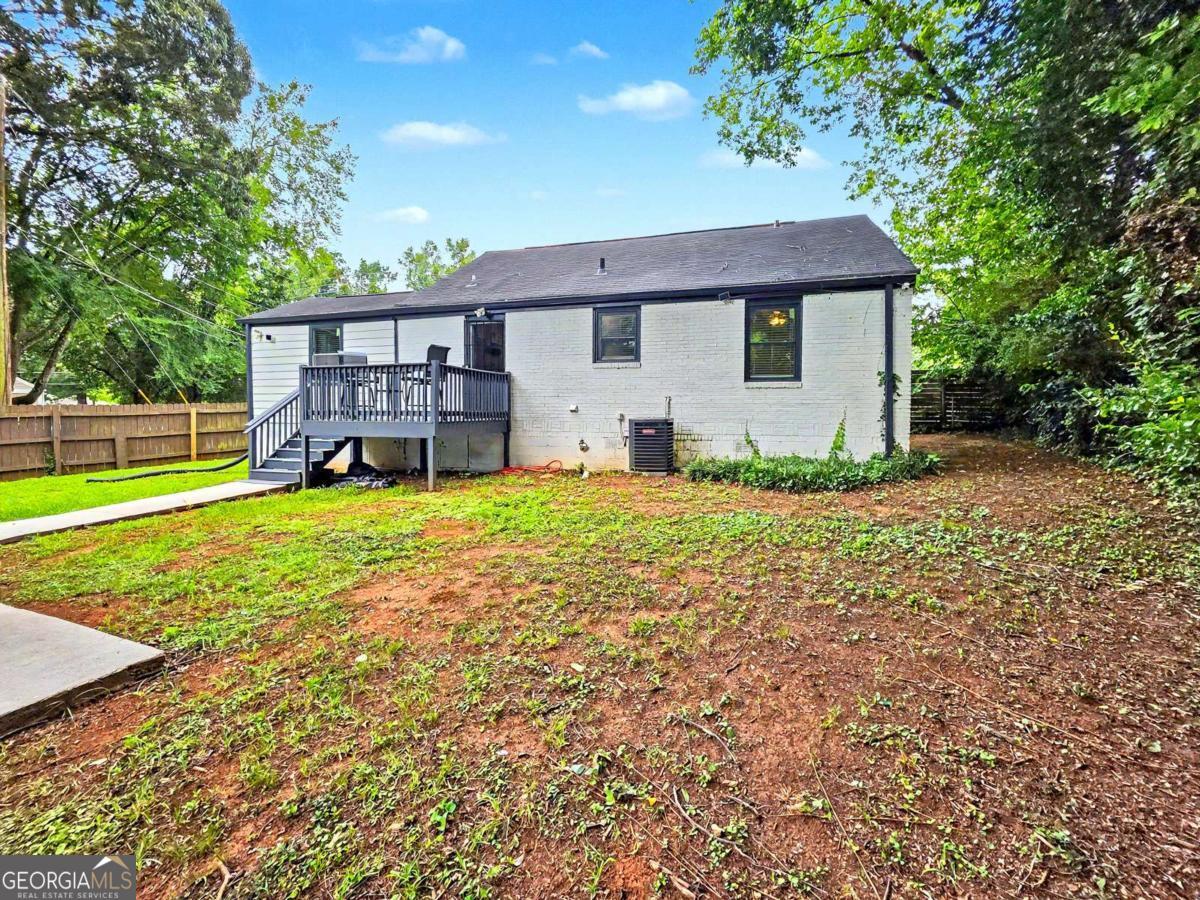 1530 Columbia Drive Property Photo 22