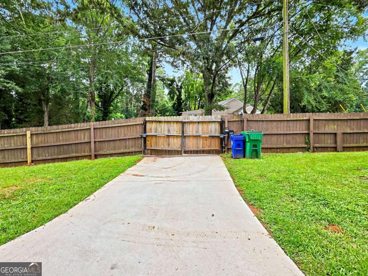 1530 Columbia Drive Property Photo 25