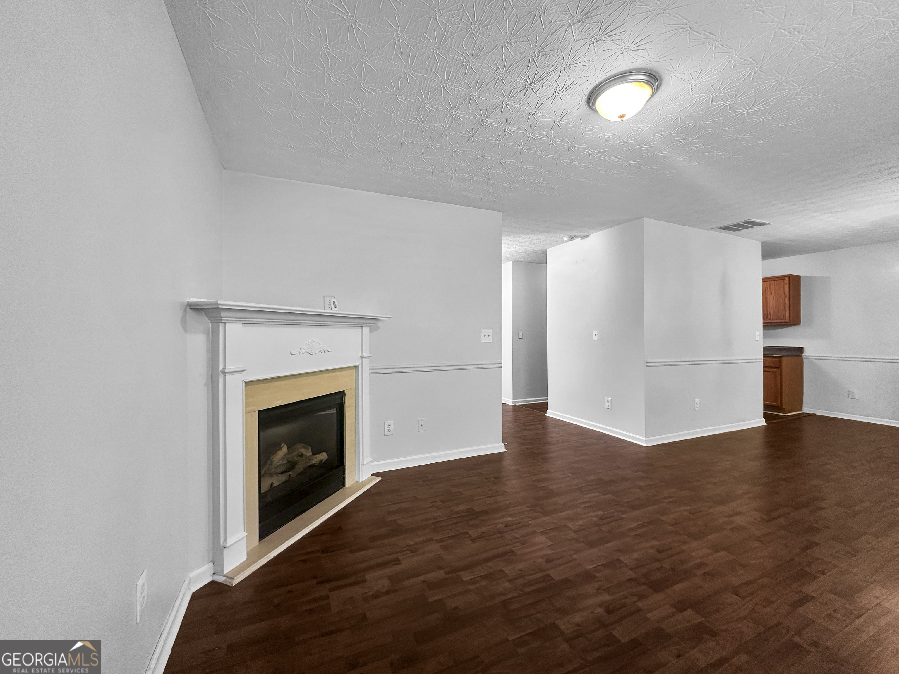 417 Kirkland Drive Property Photo 4