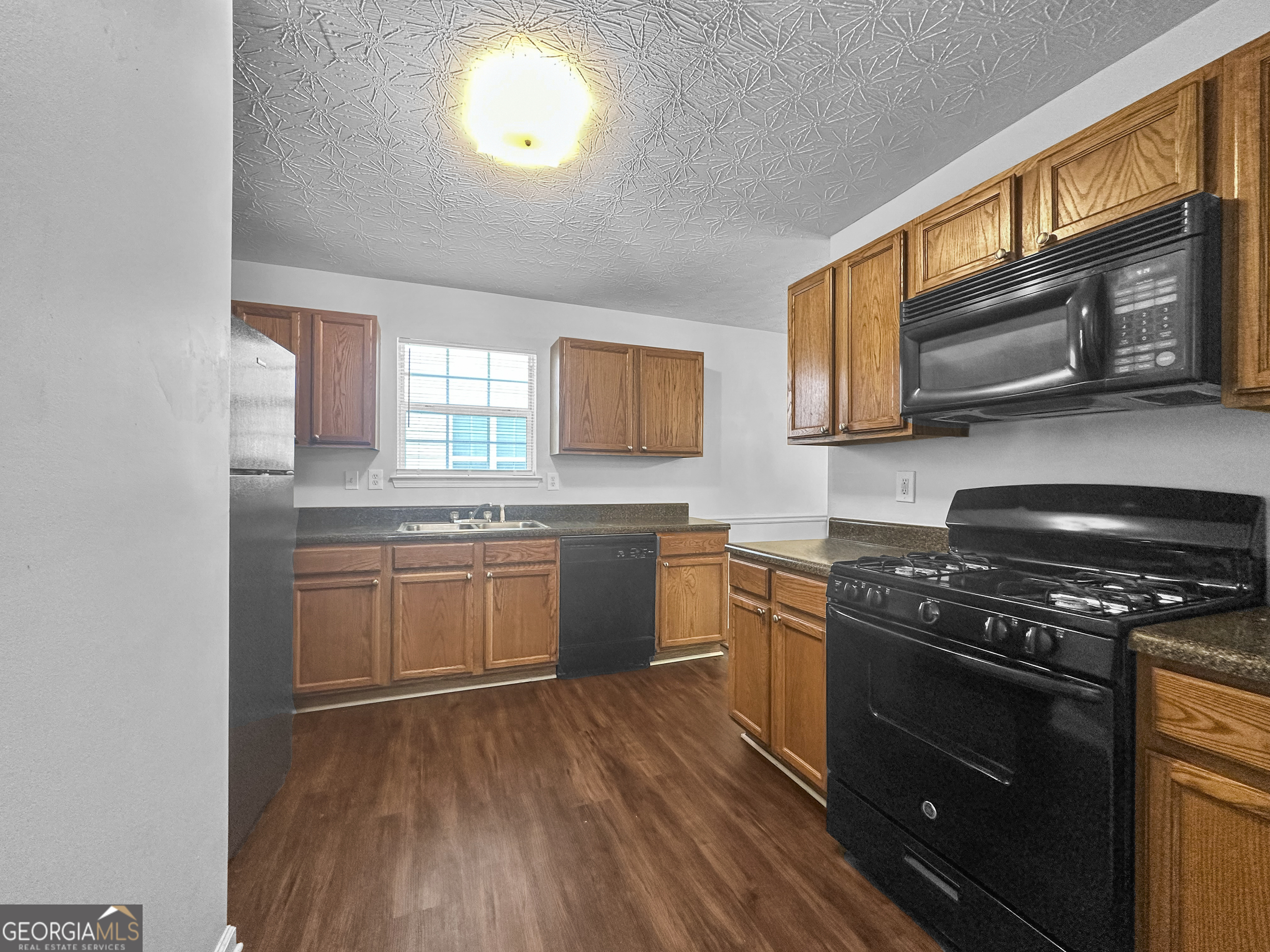417 Kirkland Drive Property Photo 6