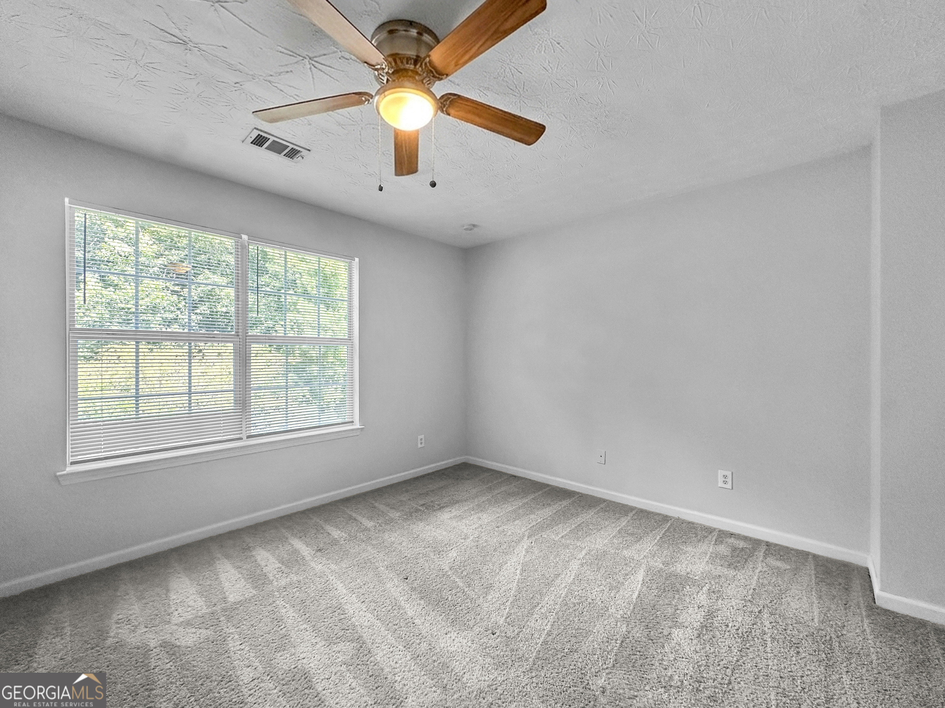 417 Kirkland Drive Property Photo 10