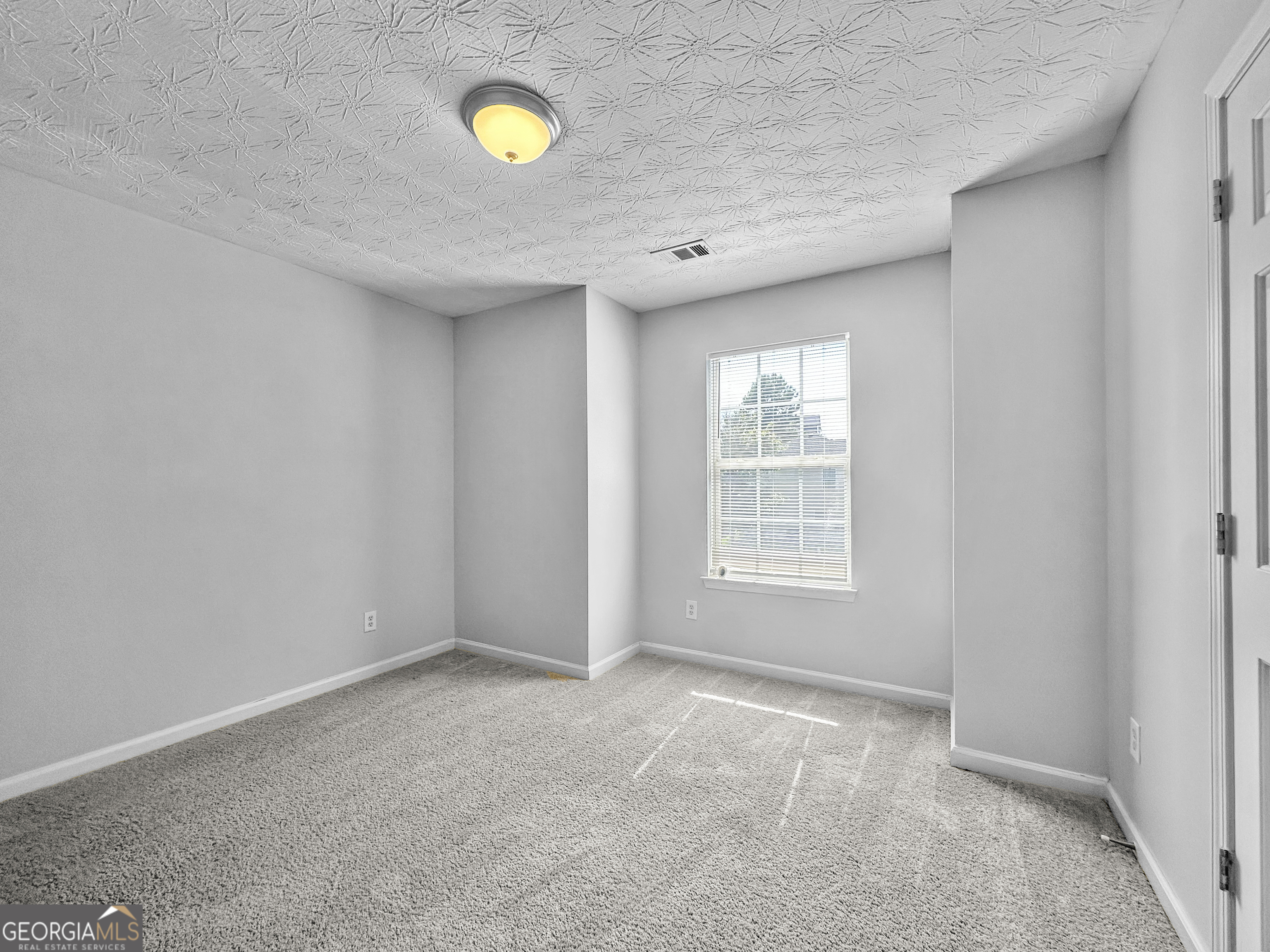 417 Kirkland Drive Property Photo 14