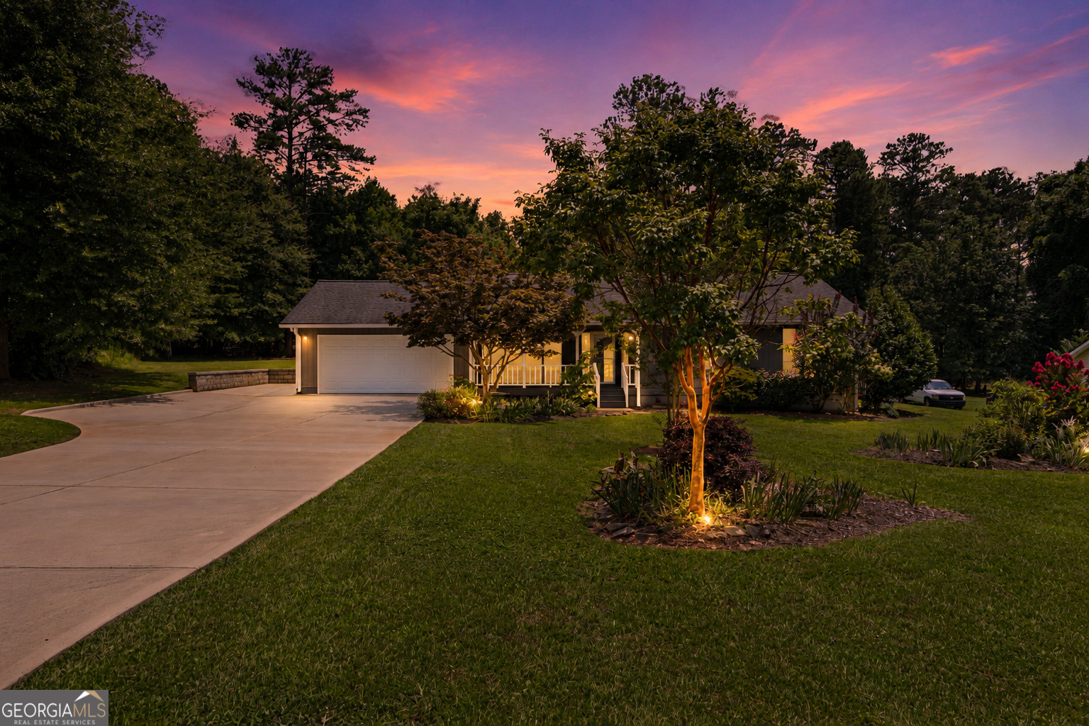 5671 Raintree Trace Property Photo 1