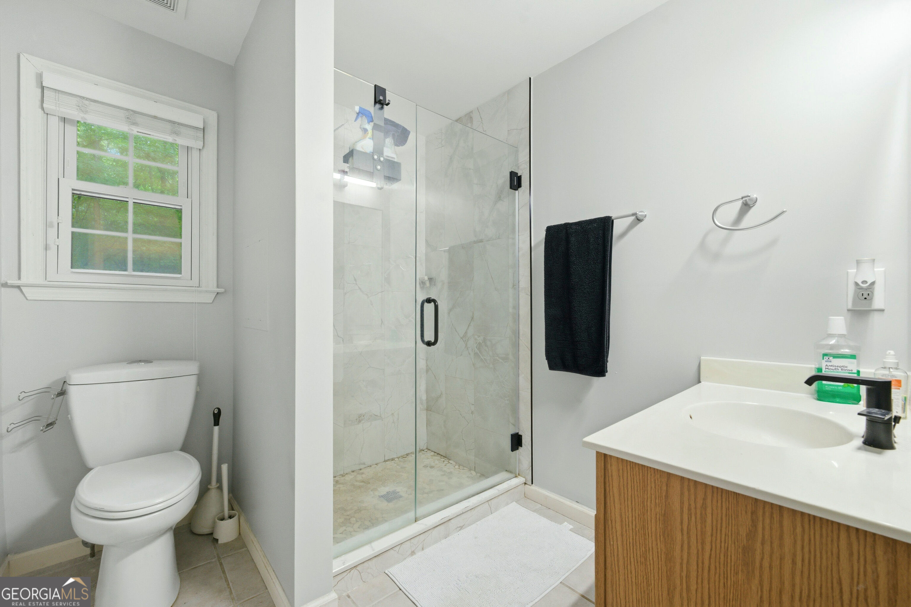 3155 Laura Lane Property Photo 35