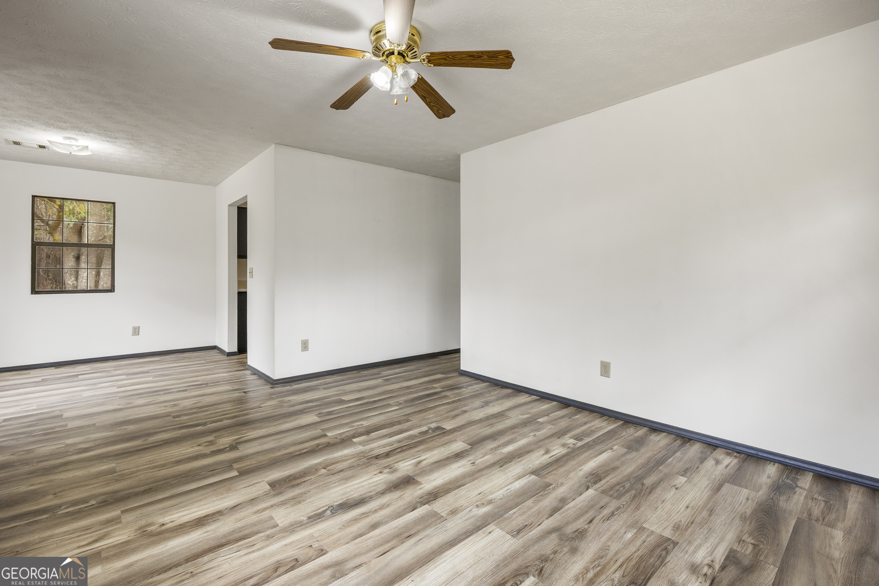181 Lower Wirebridge Road Property Photo 4