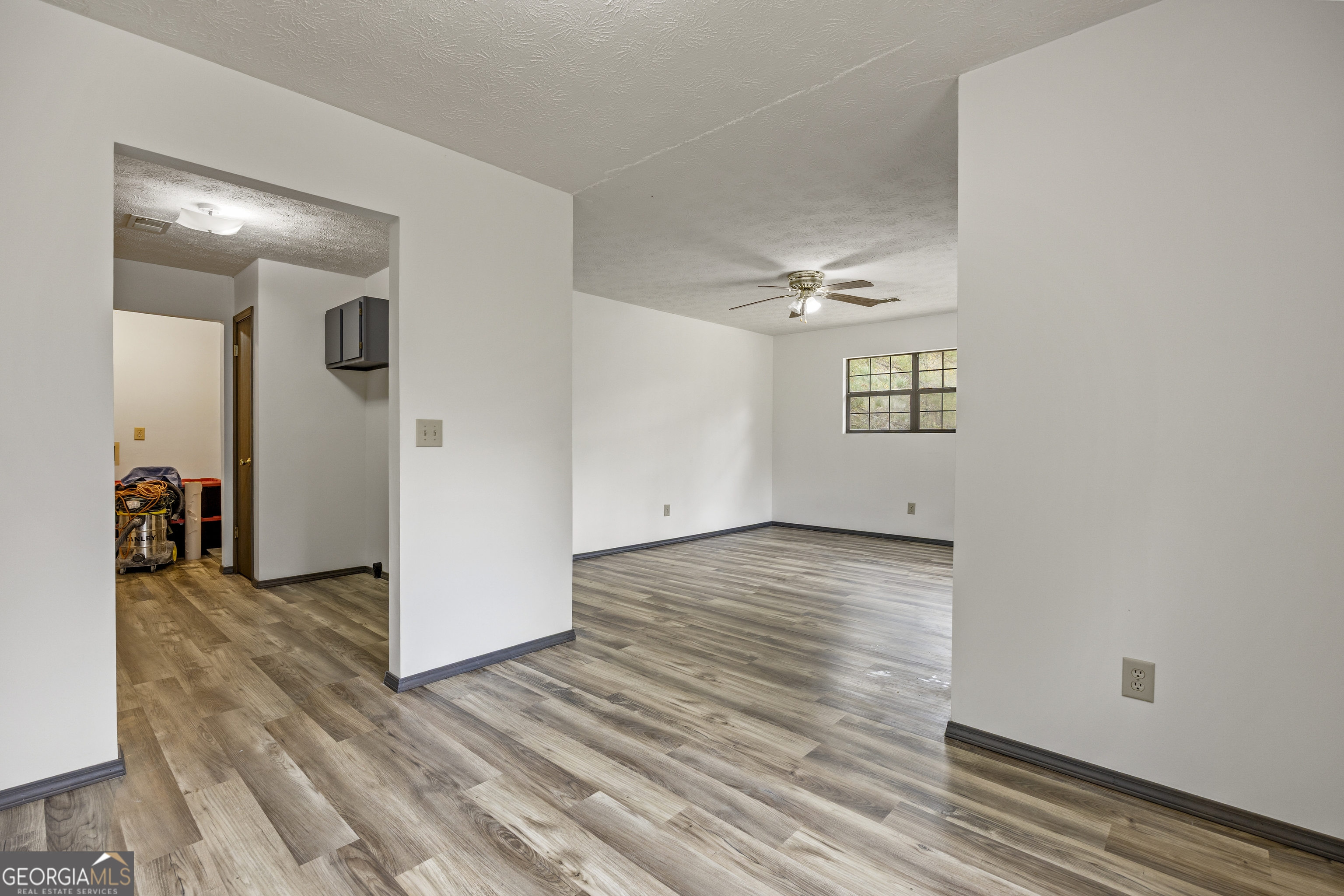 181 Lower Wirebridge Road Property Photo 9