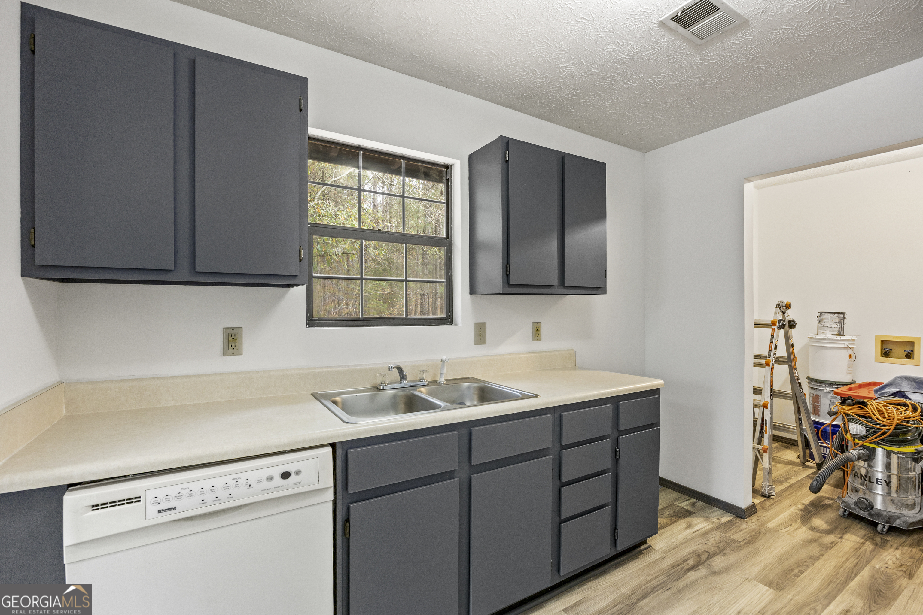 181 Lower Wirebridge Road Property Photo 11