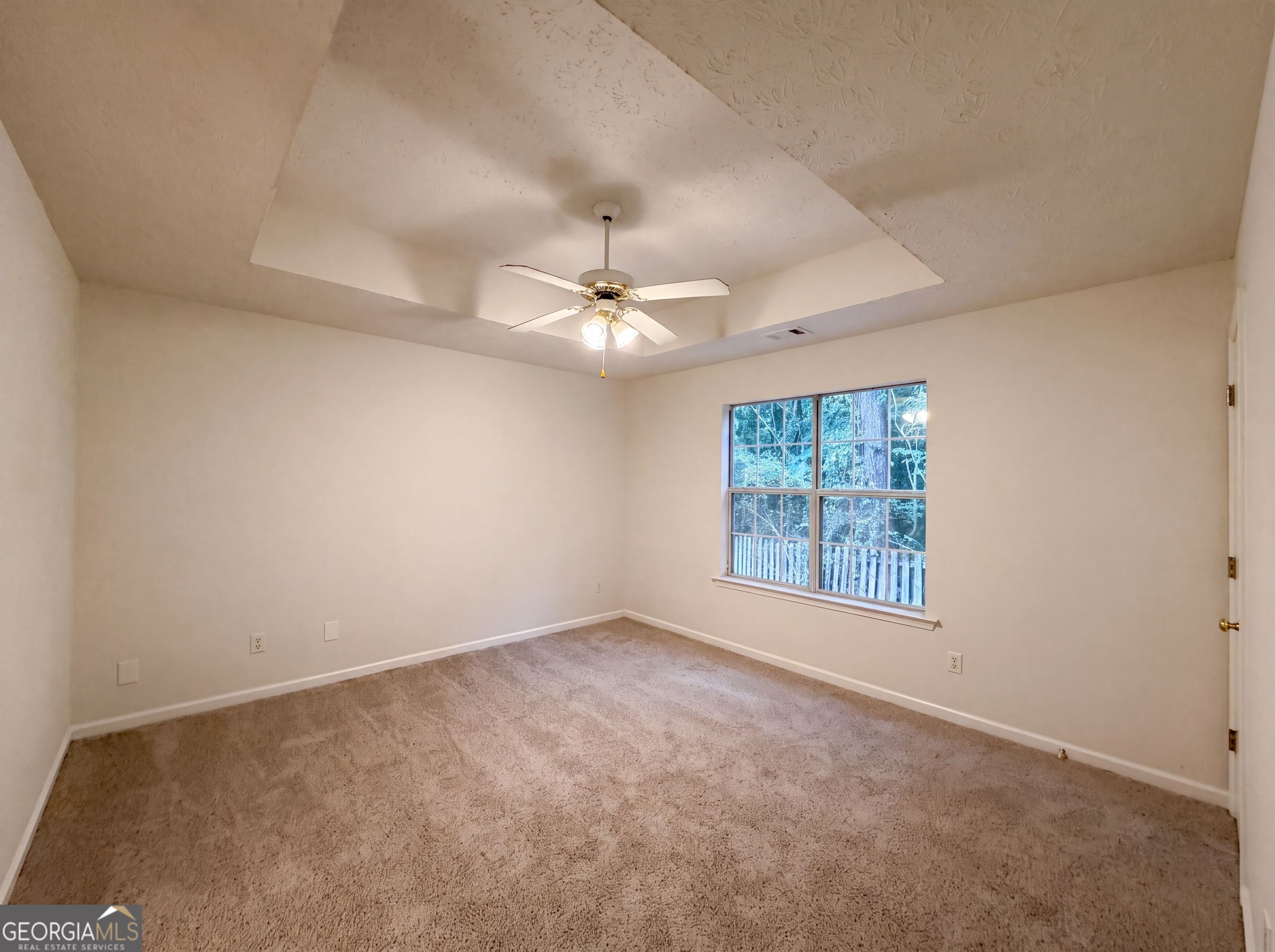 10543 Crabtree Drive Property Photo 7