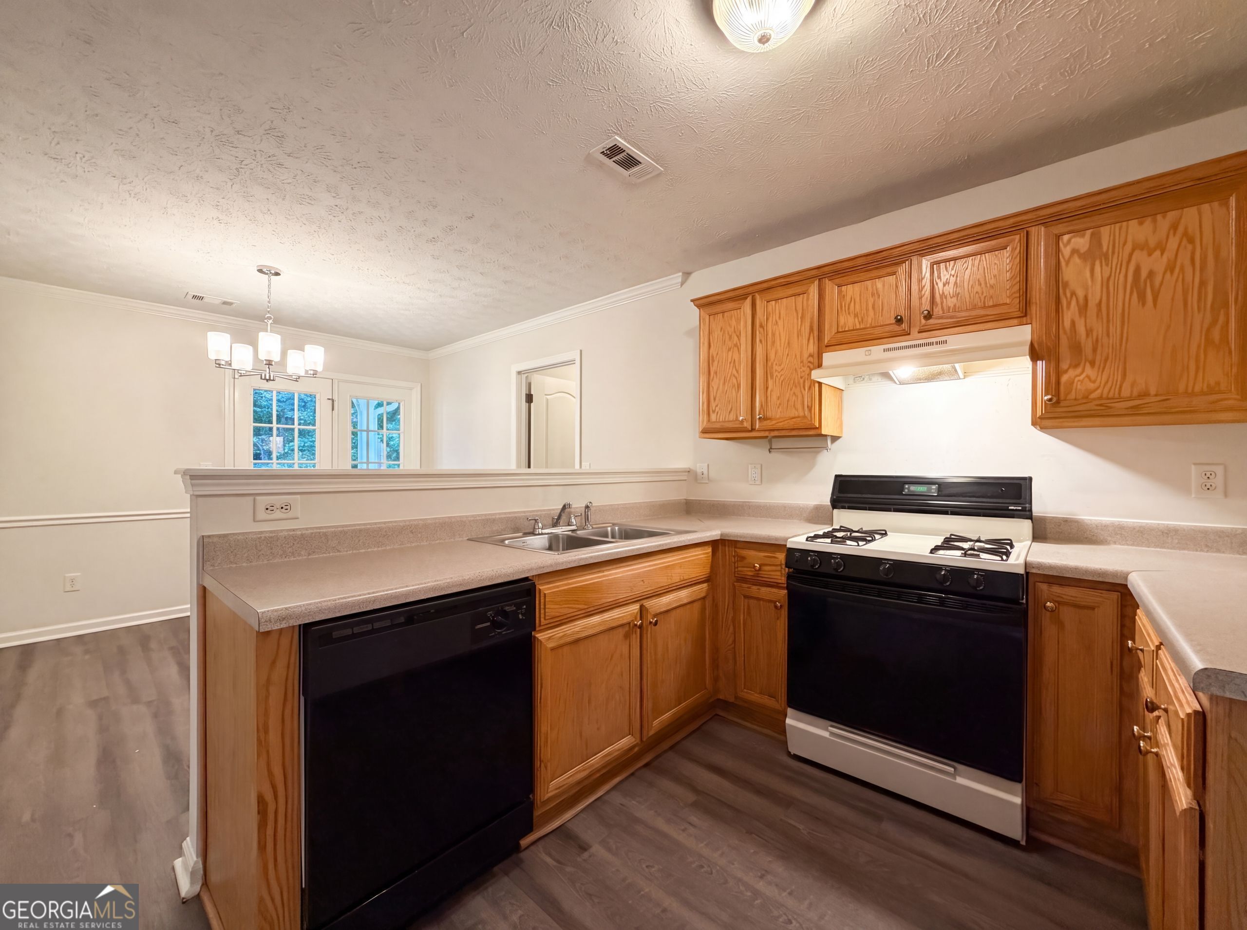 10543 Crabtree Drive Property Photo 14