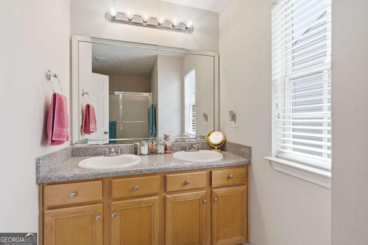5009 Timber Hills Drive Property Photo 24