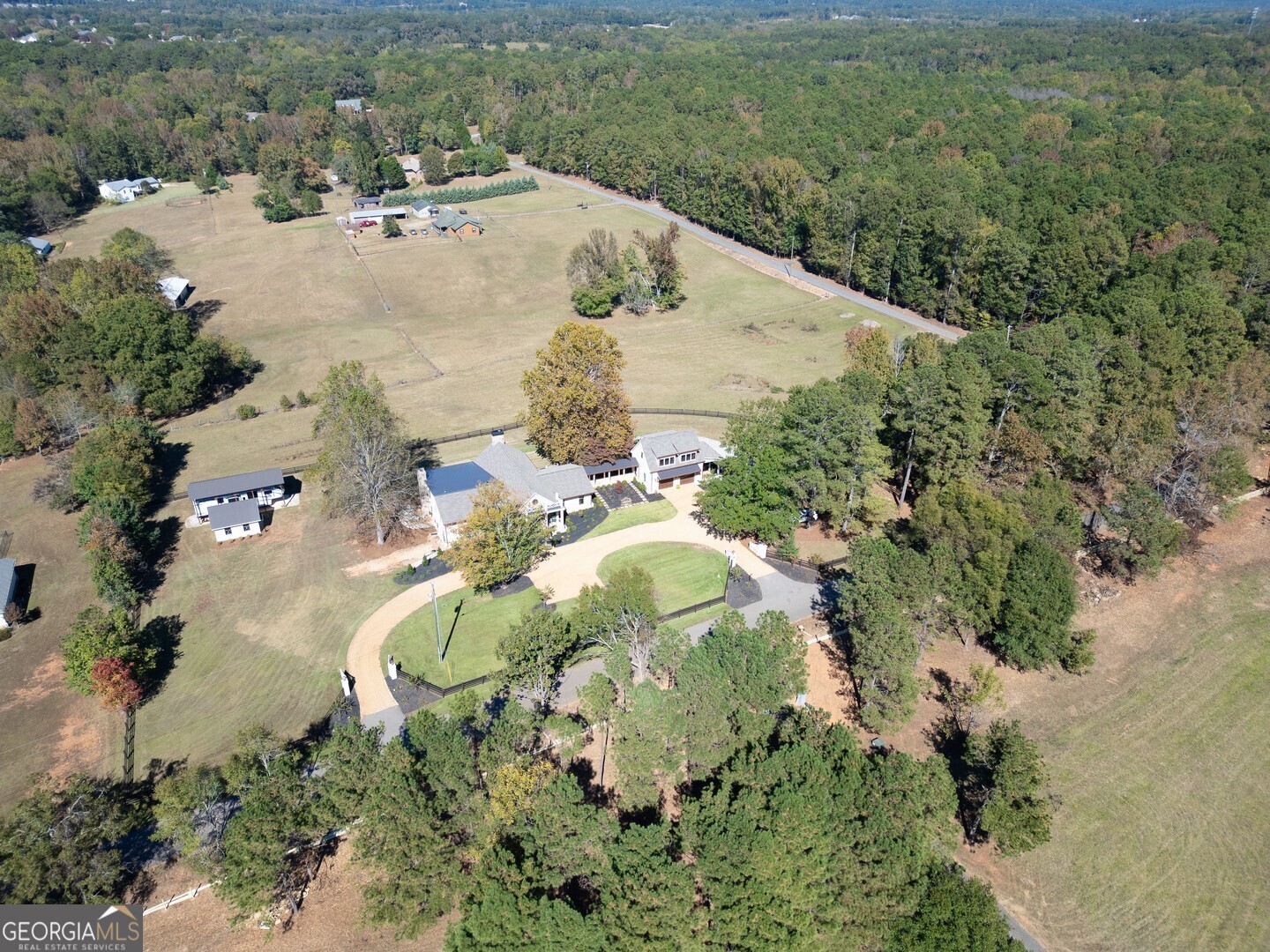 419 Parker Road Property Photo 2