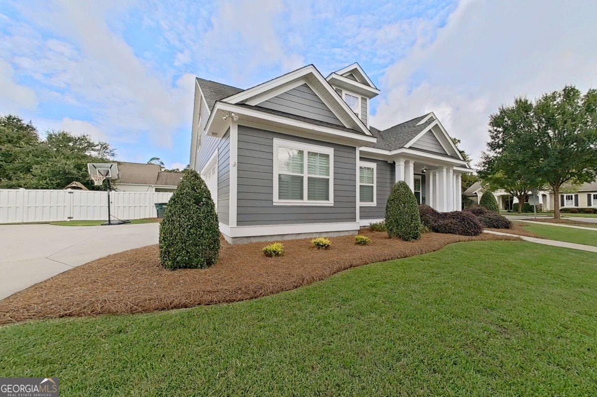 100 Morningside Drive Property Photo 3