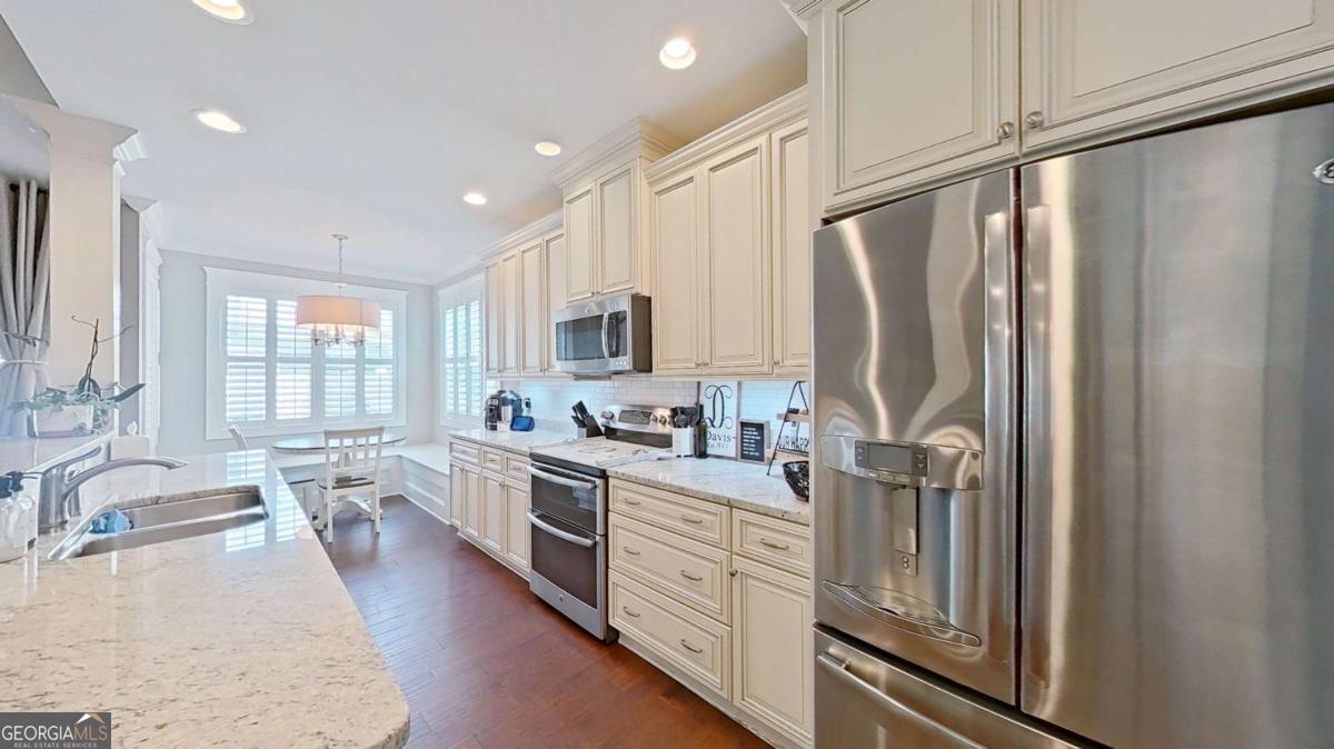 100 Morningside Drive Property Photo 10