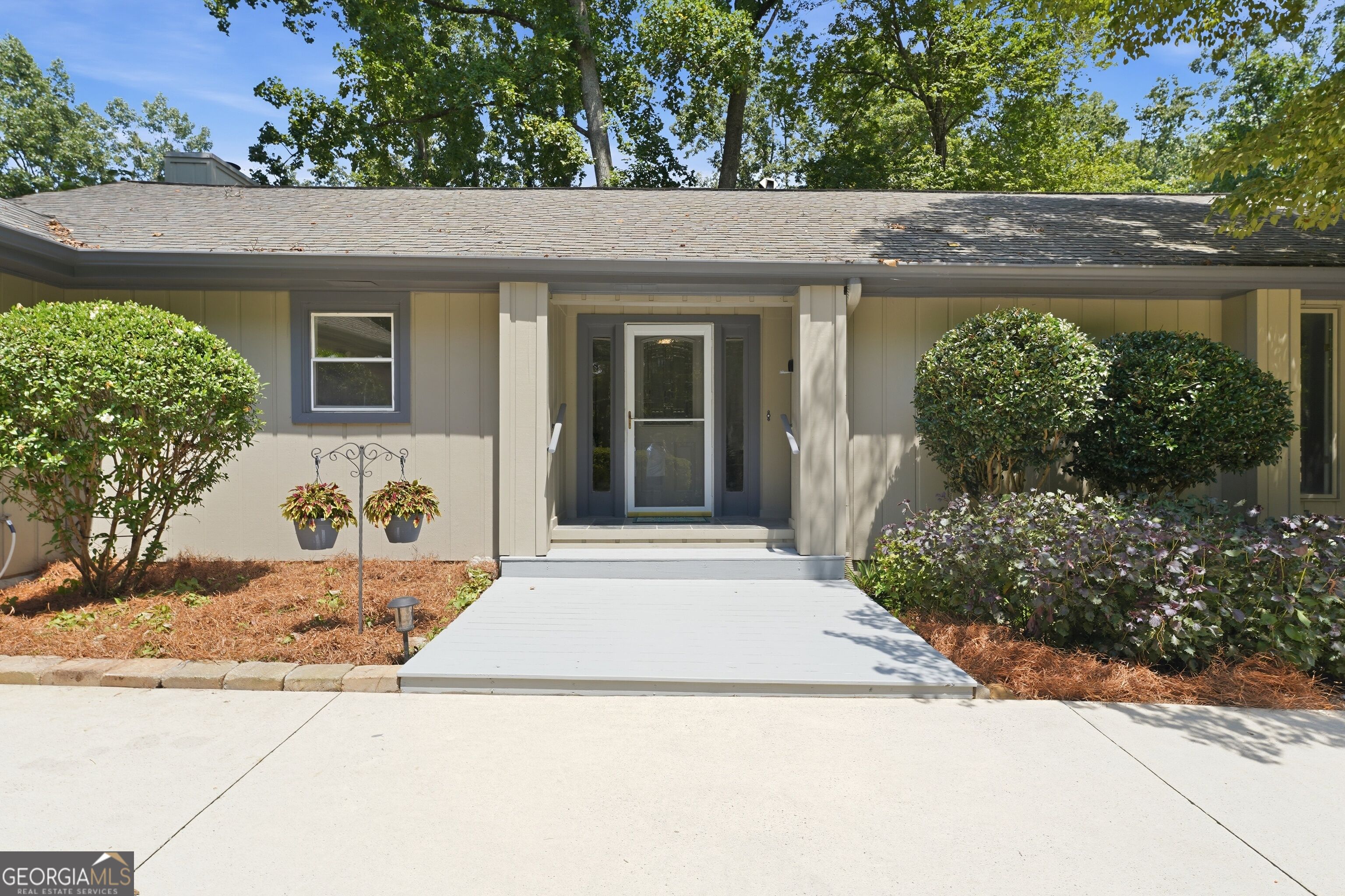 5353 High Harbor Court Property Photo 3