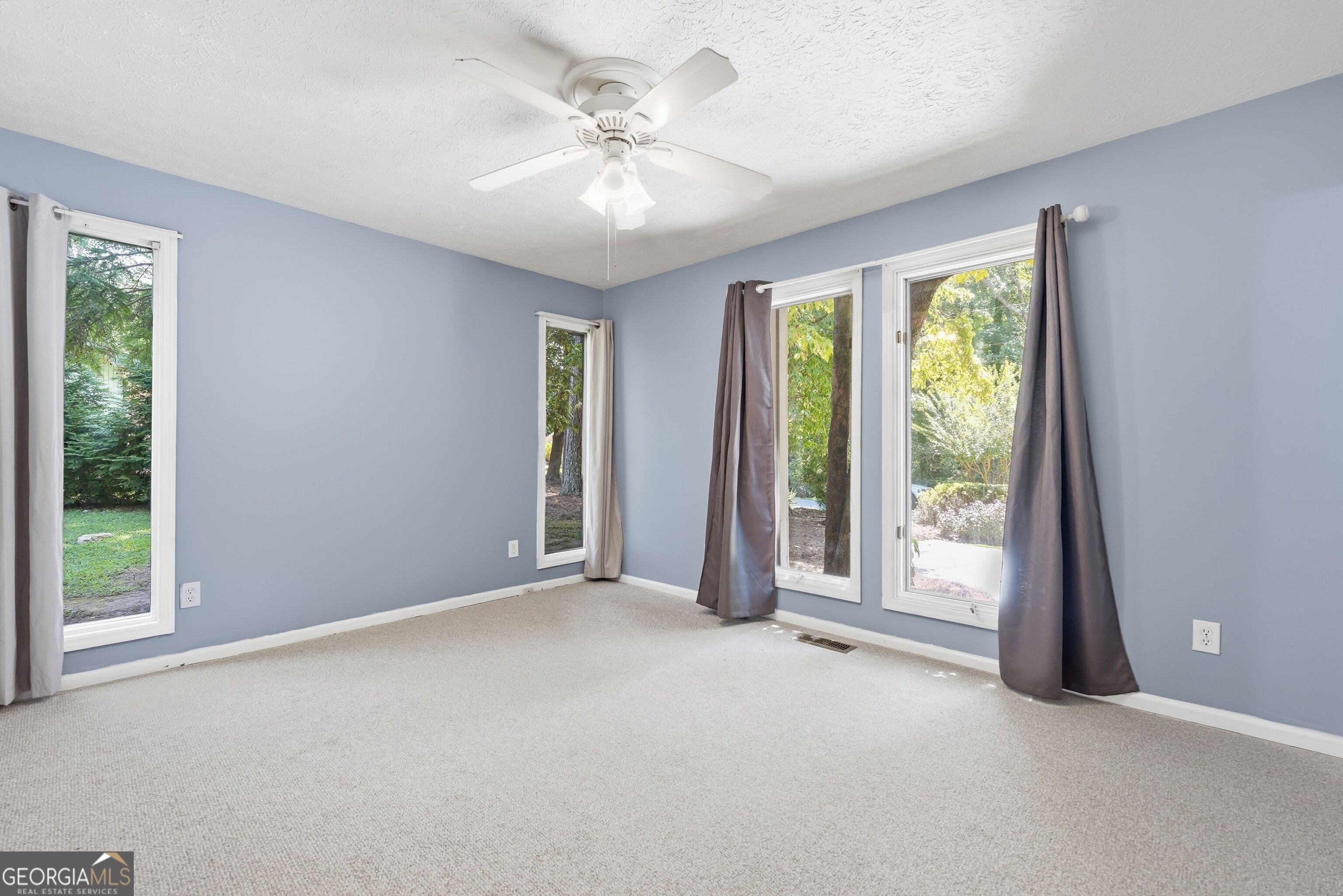5353 High Harbor Court Property Photo 18