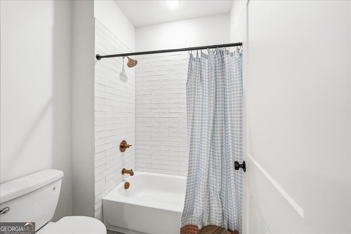 5290 Grant Road Property Photo 40