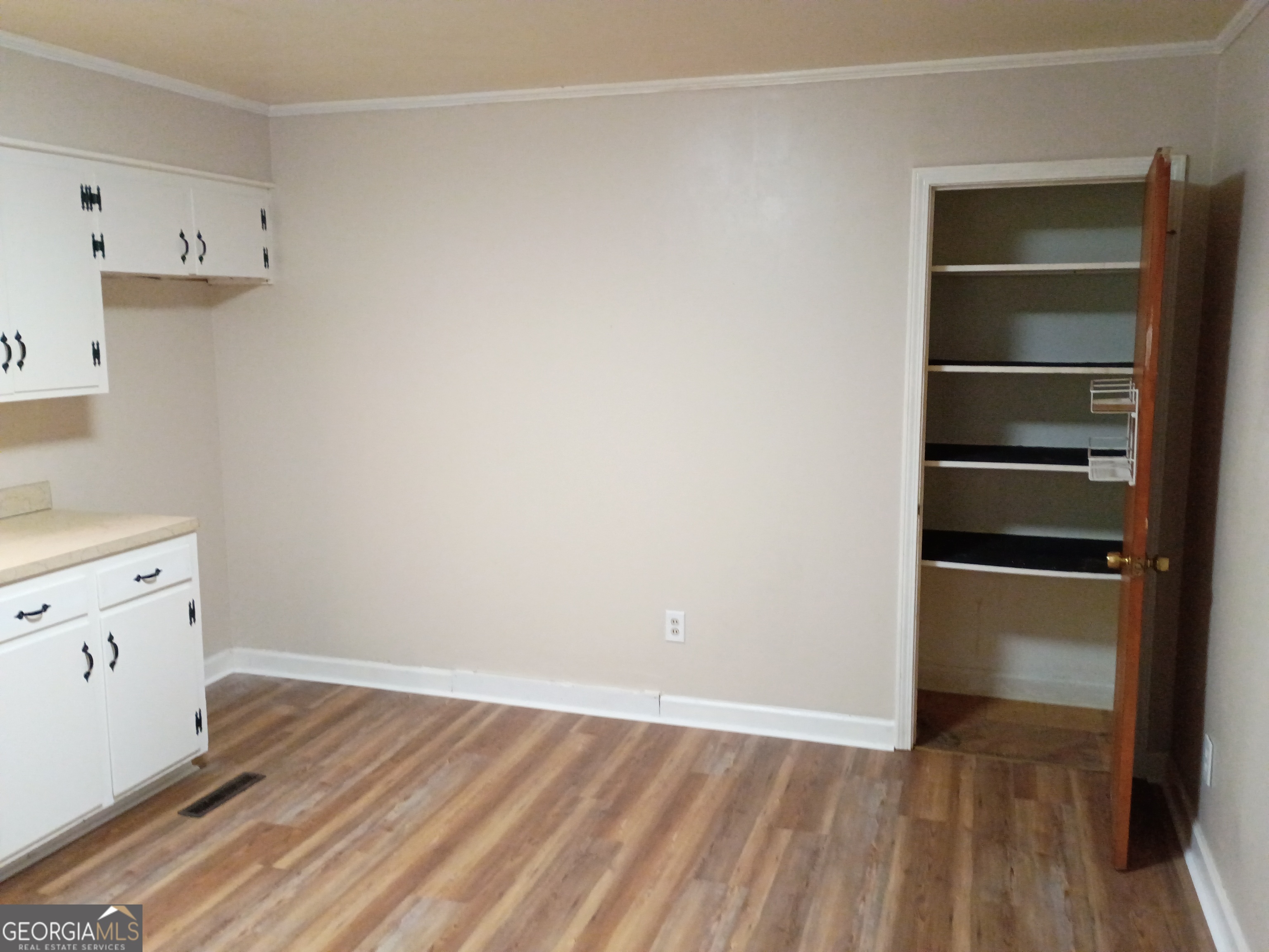 70 Fifth Street Property Photo 7