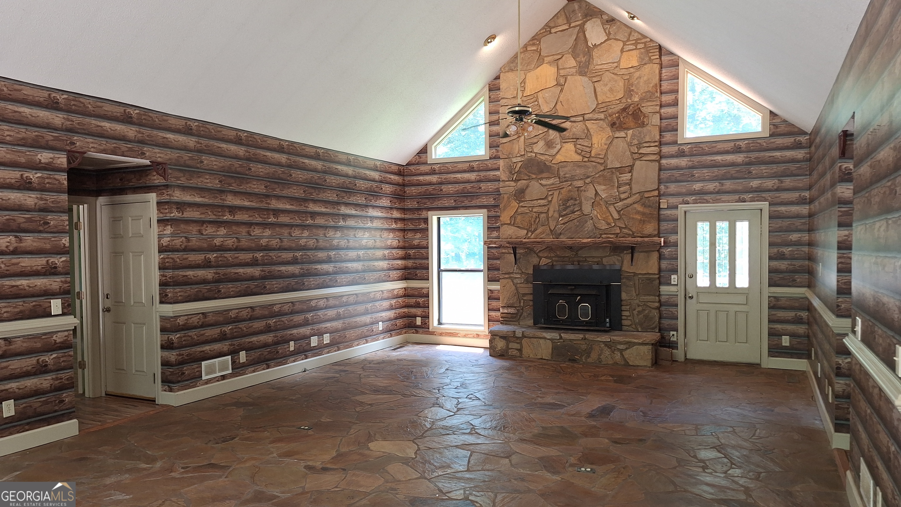 342 Spears Road Property Photo 19