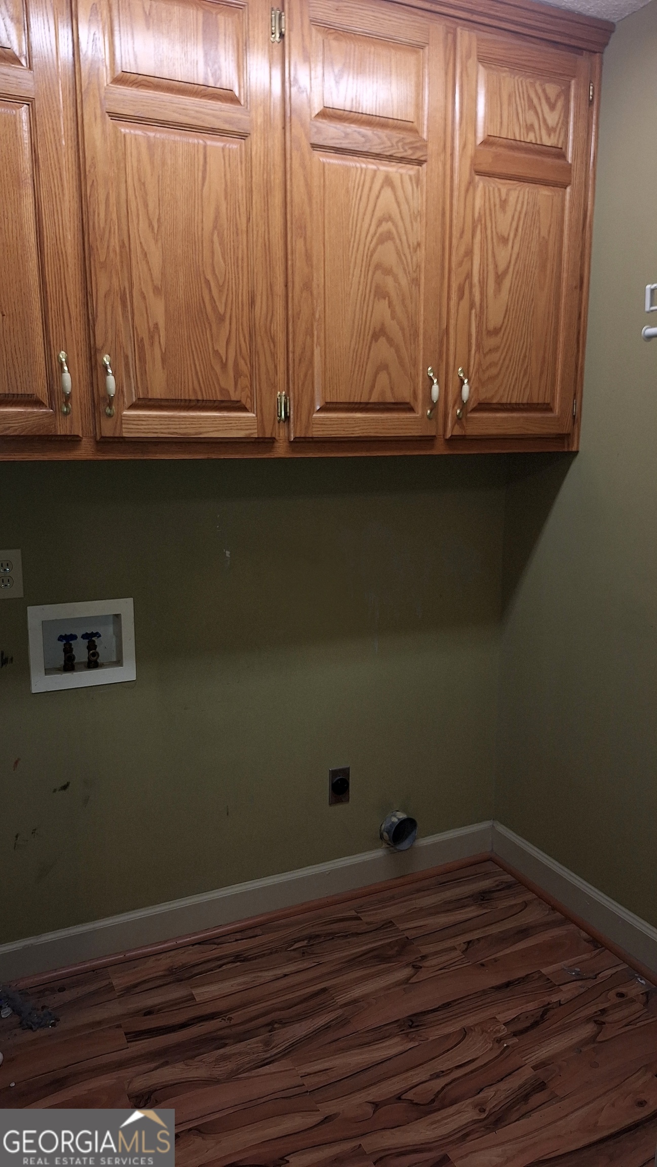 342 Spears Road Property Photo 27
