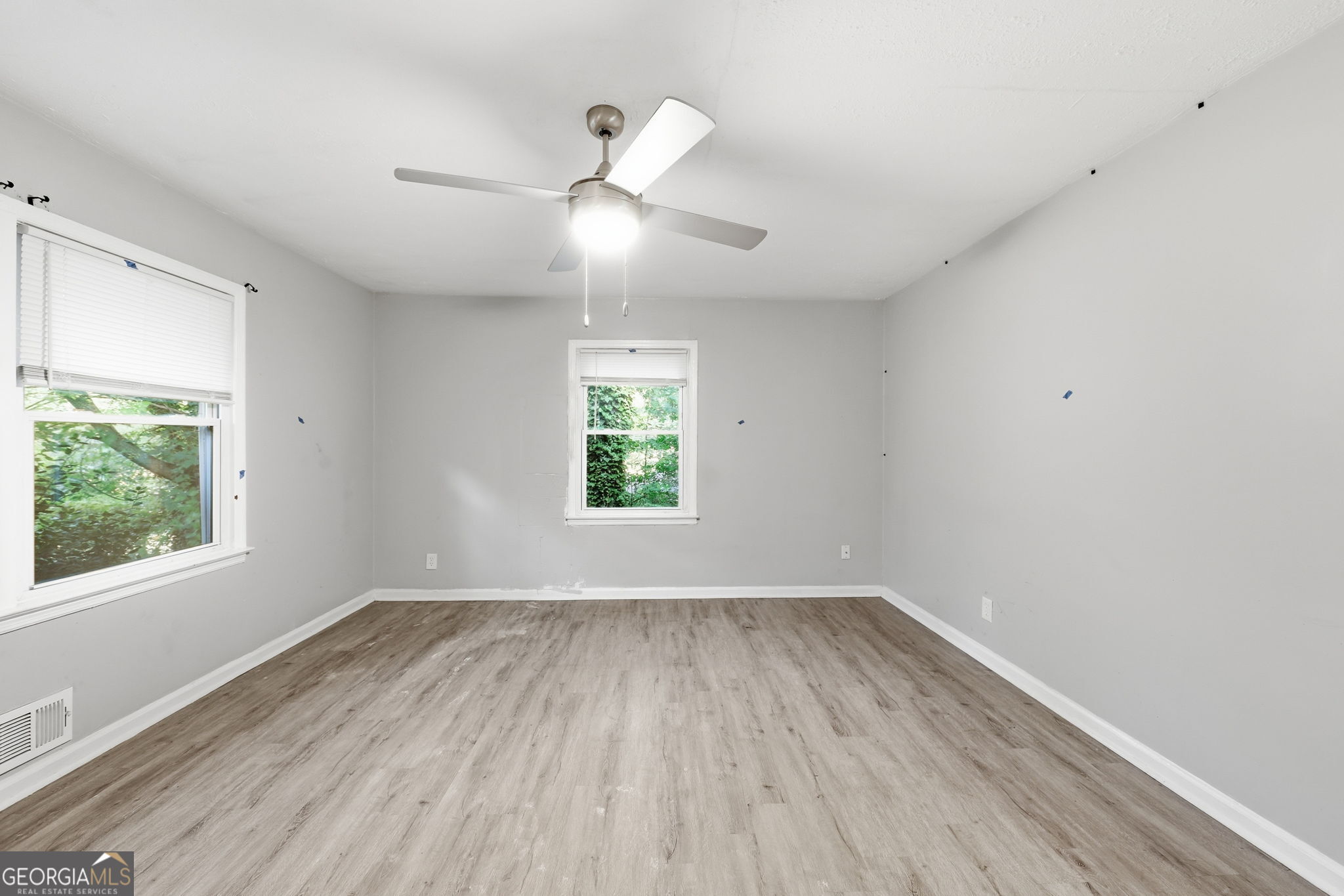 1112 Valley View Road Se Property Photo 18