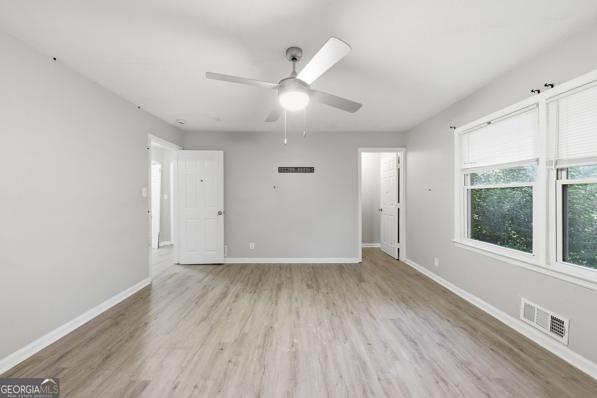 1112 Valley View Road Se Property Photo 20