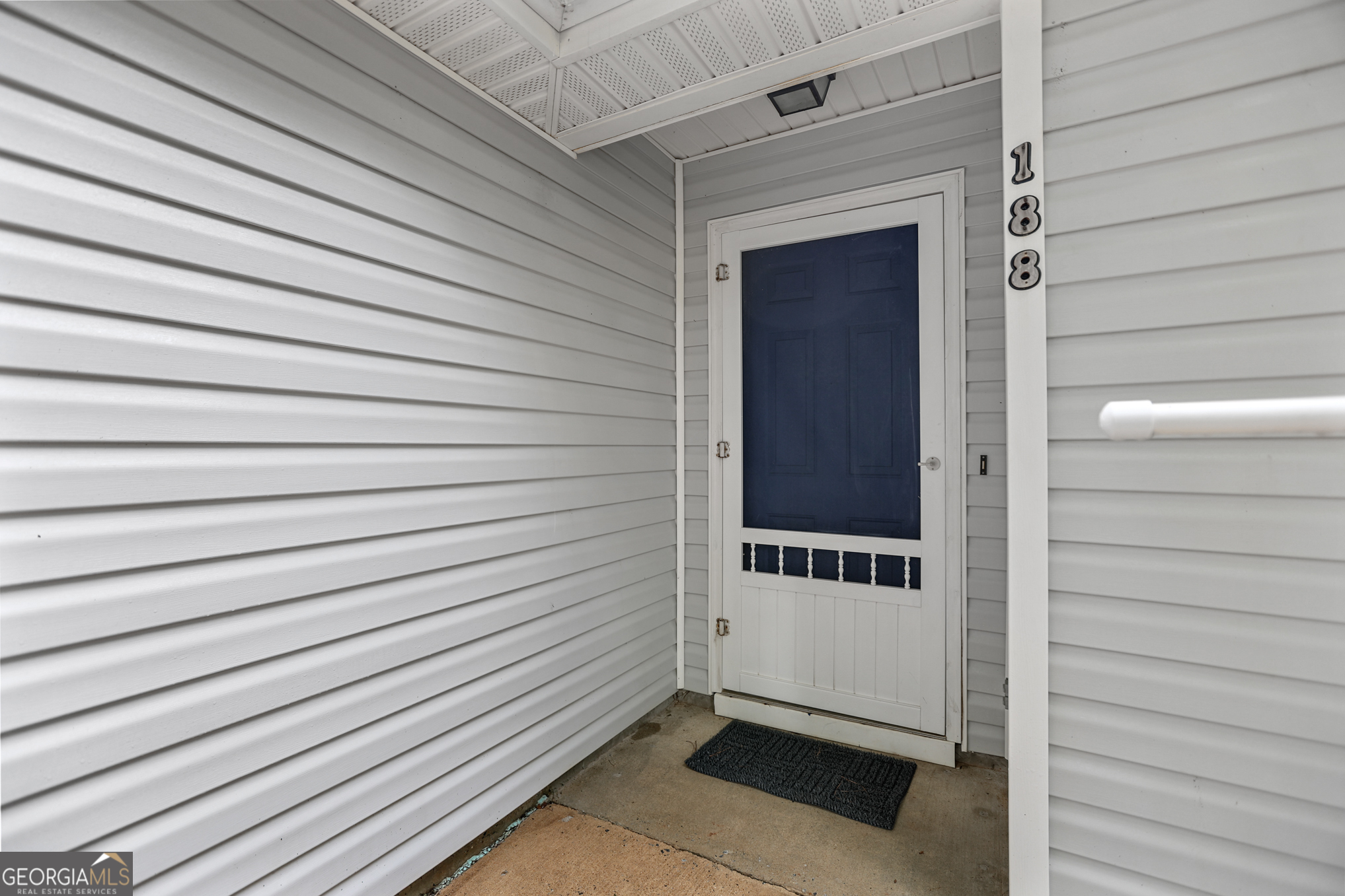 188 Widewater Drive Property Photo 3