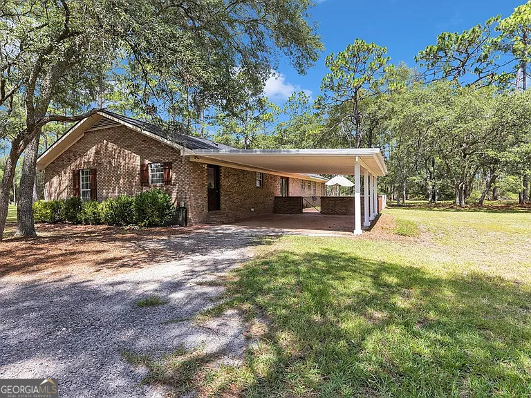 6501 Harley Trail Property Photo 8
