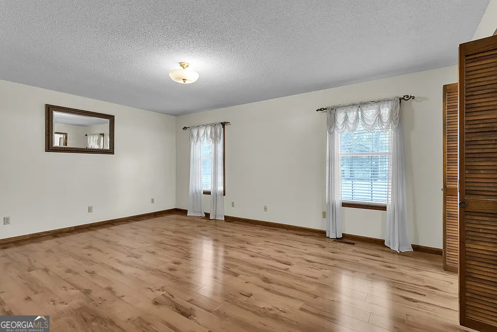 6501 Harley Trail Property Photo 16
