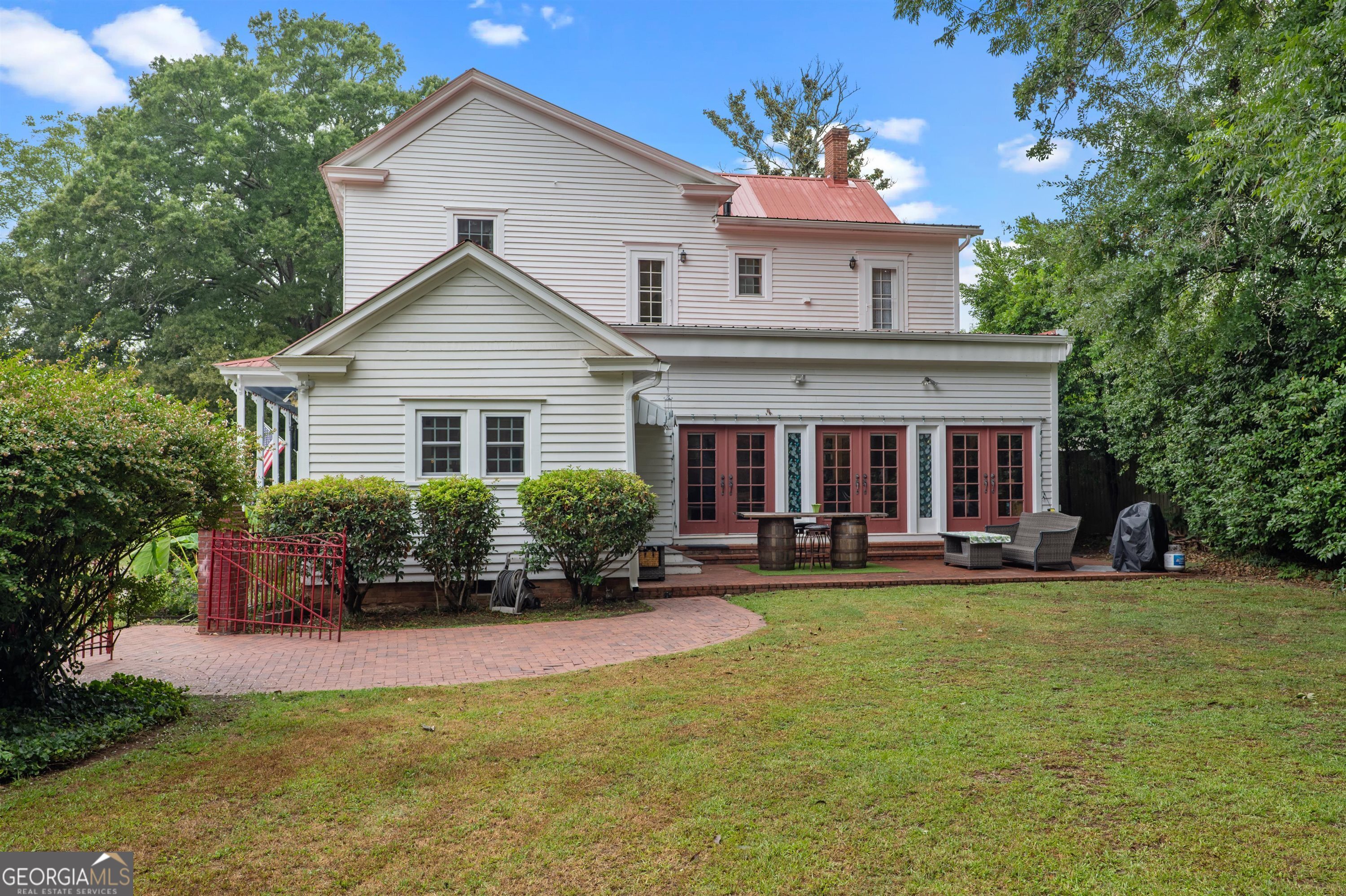 513 Spring Street Property Photo 17