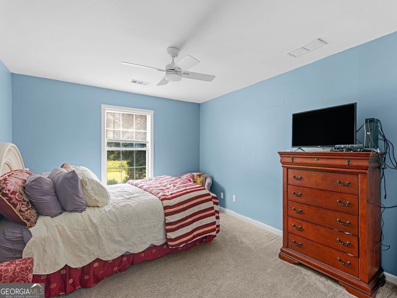 1090 Charter Club Drive Property Photo 6