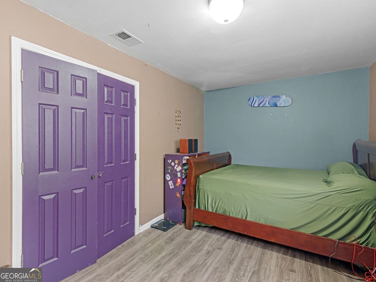 1090 Charter Club Drive Property Photo 11