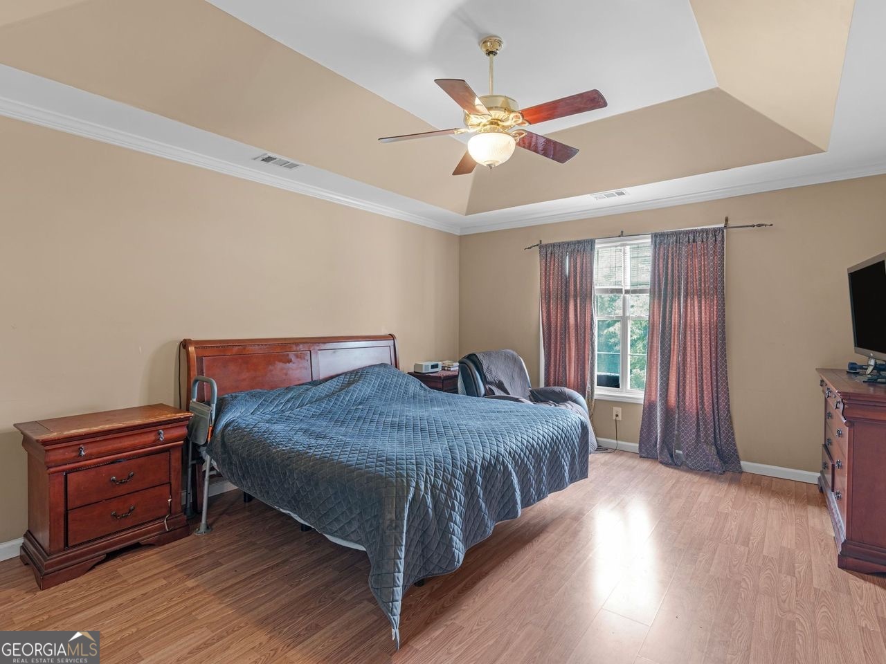 1090 Charter Club Drive Property Photo 14